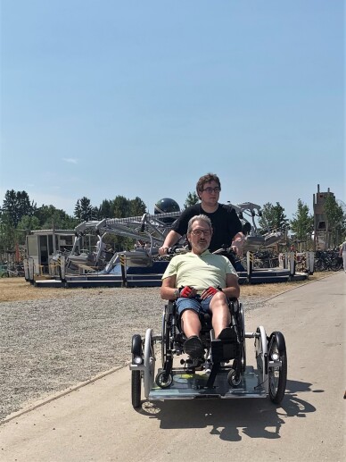 Rollstuhltransportrad Rollstuhltransportrad